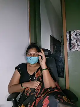 Induhyd - Show boob's in public