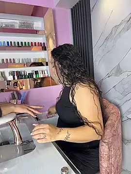 Nails_Lucia - oil in ass + 4 min control