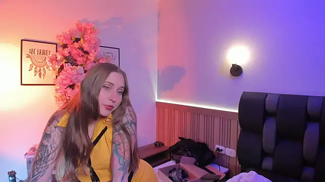 Siouxsie_cenobite - (∩^o^)⊃━☆ Naked + squirt (2 min control)