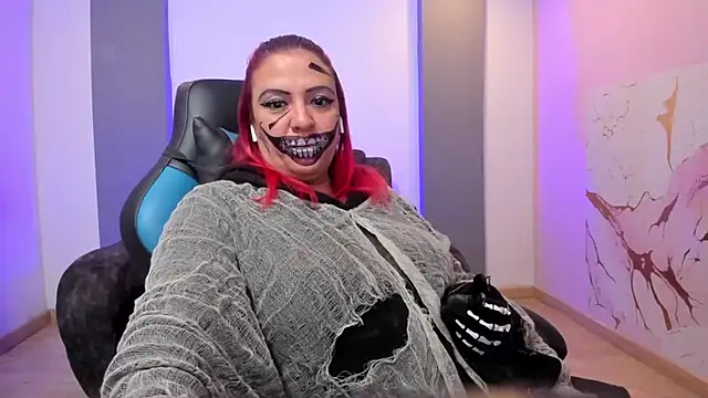 Sammy_owens_ - Show tits + oil + nipple play
