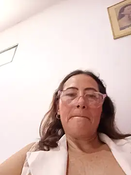 Salome_69 - Baile erótico con aseite