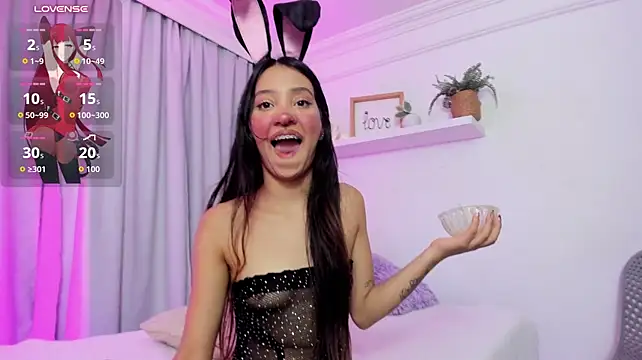 Sccarlett7 - NAKED FOR 2 MINUTES