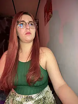 CoraVibes - 👻show boobs👻