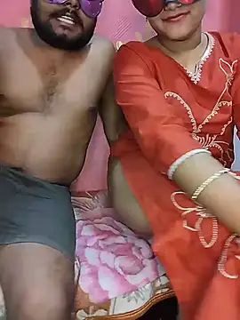PUNJABICOUPLE09