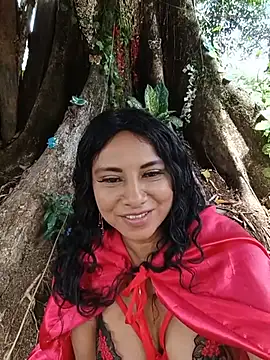 Esmeralda_li - sucking dick behind the wall