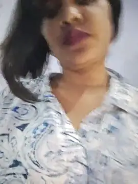 Cute_radhikaa - 200000