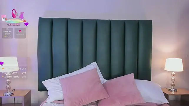 Juicy_led_ - Spank ass 3 times