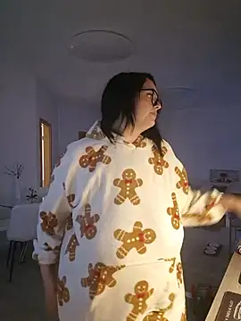 JUJUICY- - Spit on nipples + 2 videos