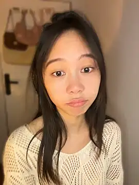 Anna-a - 支持主播完成目标的前两位哥哥获得主播绝美私密照一张😋