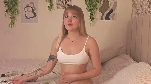 Jane-sucks - flash tits