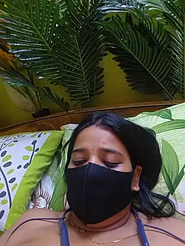 Sony-Model - Full nude pussy fingered