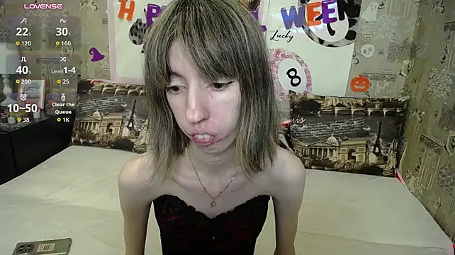 Unusual_G - Happy Hellowel naked play