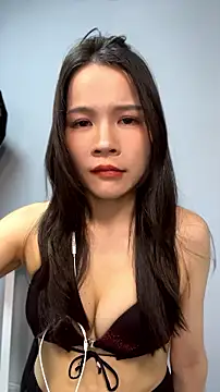 Gugu-_a - 生理期,暂停一切入骚逼动作。完成任务狗趴跪舔假鸡巴诱惑3分钟·。