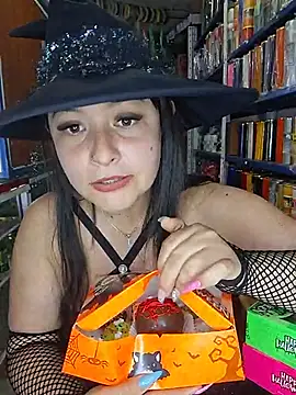 Isa_bella95 - Happy Halloween, Isa♡ \ SURPRISE