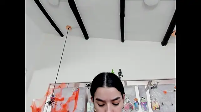 CelesteCox - to dance naked