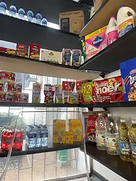 LadyMya_18 - I gently masturbate at work