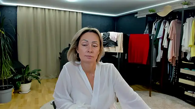 Julia_Cherry_