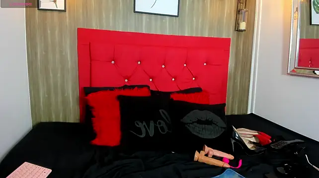 MilfMonica1 - BOUNCE TITS +OIL😈🥵