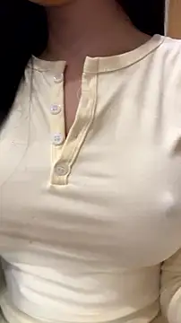 Nira-baobei - Suck đilo, control 2min💦😈😈