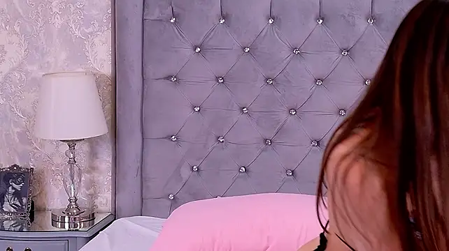 LexiRiley - Lick my dildo like an ice cream ! 🍭