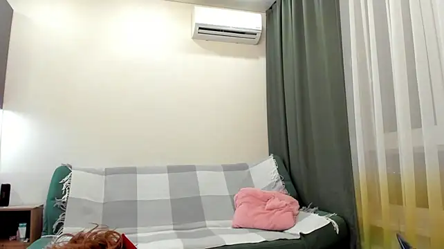 TommieHach - Hard spank my big ass in doggy x15🥰