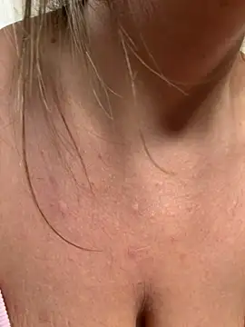 Zlat_peach - Investing in My Sexiness 💋