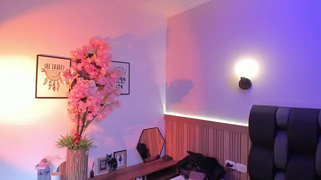 Siouxsie_cenobite - (∩^o^)⊃━☆ Naked + squirt (2 min control)