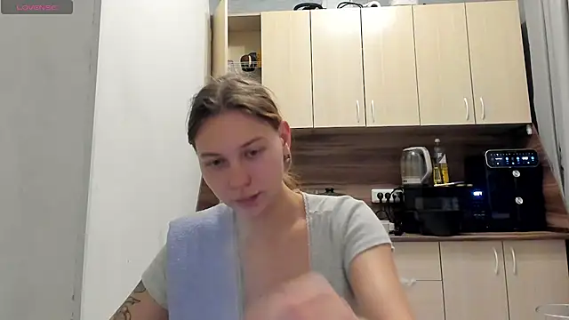 MiyaLissa - tattoo tour