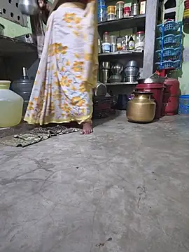 Tamilselviroja- - 😍full body oil massage 😍