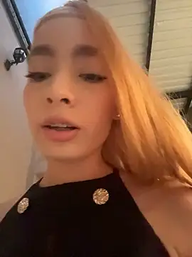 Isabella-gaviria - FUCK MY PUSSY SO HARD + FLASH TITS🔥