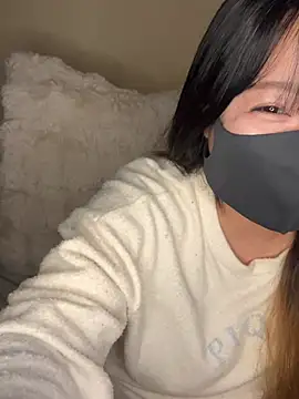 R3_a - お洋服上ぬぎぬぎ