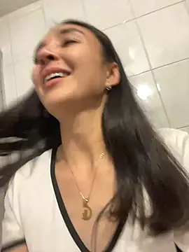 IvyLove7 - FINGUERING ON YOUR FACE