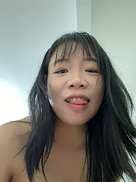 Luluyaa - 马路边，抽插小粉3分钟