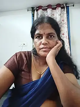 Sindhu_tamil00 - Boobs oil massage
