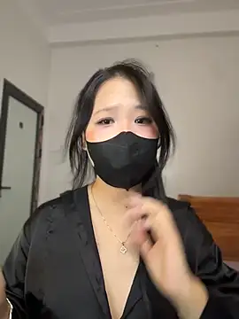 Linnacute22 - THÒ TAY NGHICH MEO MỤT CHÚT CHÍUUU