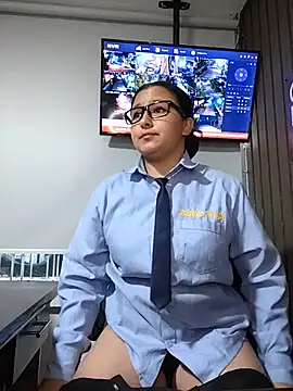 Cute_Penelope - nude+fuck pussy with dildo at work🤫shh