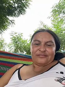 Horny-Mommy-Dirty - Squirt