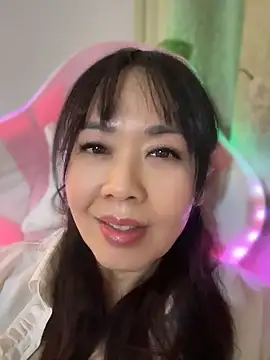 Hongxing188 - 完成目标:M腿、骑乘视角、后入视角、手指入穴、疯狂揉捏奶子、BB坐脸、比奶心