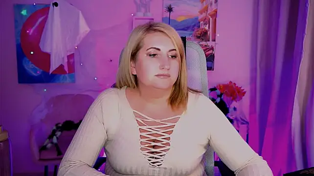 VictoriaDaniel - take off your stockings?)))😈