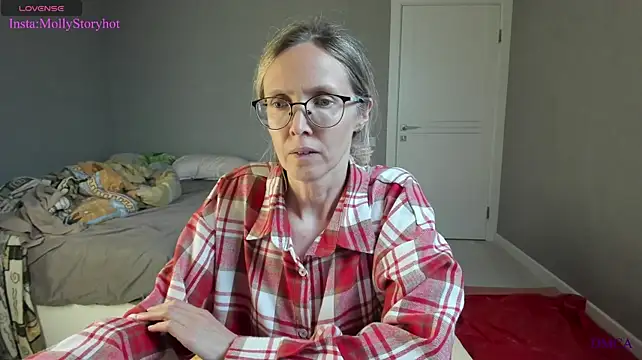 MollyStory - Naked