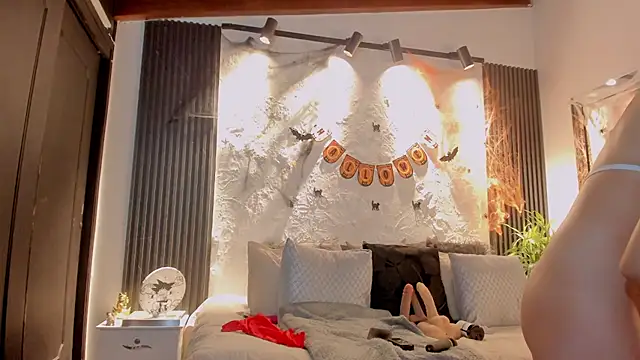 Joselin_rouse - Cowgirl riding your cock🍆🥵