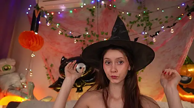 Melissaxcbx - Rub clit over panties with moan