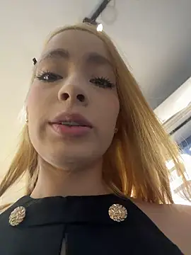 Isabella-gaviria - FUCK MY PUSSY SO HARD + FLASH TITS🔥