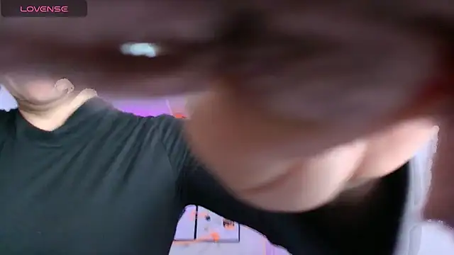 Rebecca_turner - BlowJob + Topples 5min