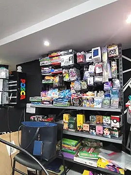 MissNyraSecret - Topless in public in store x 1 min