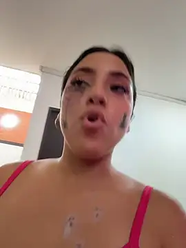 MeggyMae_ - SHOW ASSHOLE CLOSE UP 🍑🔍