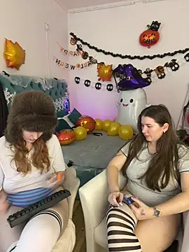 _HESOYAM - put on cool costumes