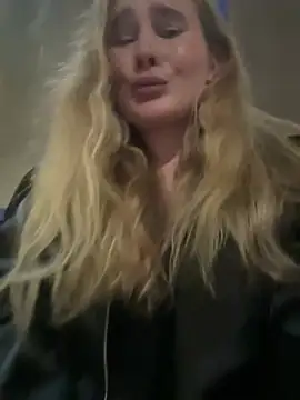 SiaLater - Both Tits slap at public WC😱