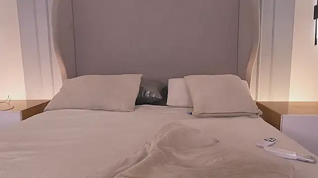 Chloe_d - ⭐Sloppy blowjob boobs out⭐