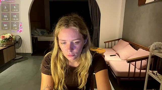 One_On_Mllion - Show feets <3